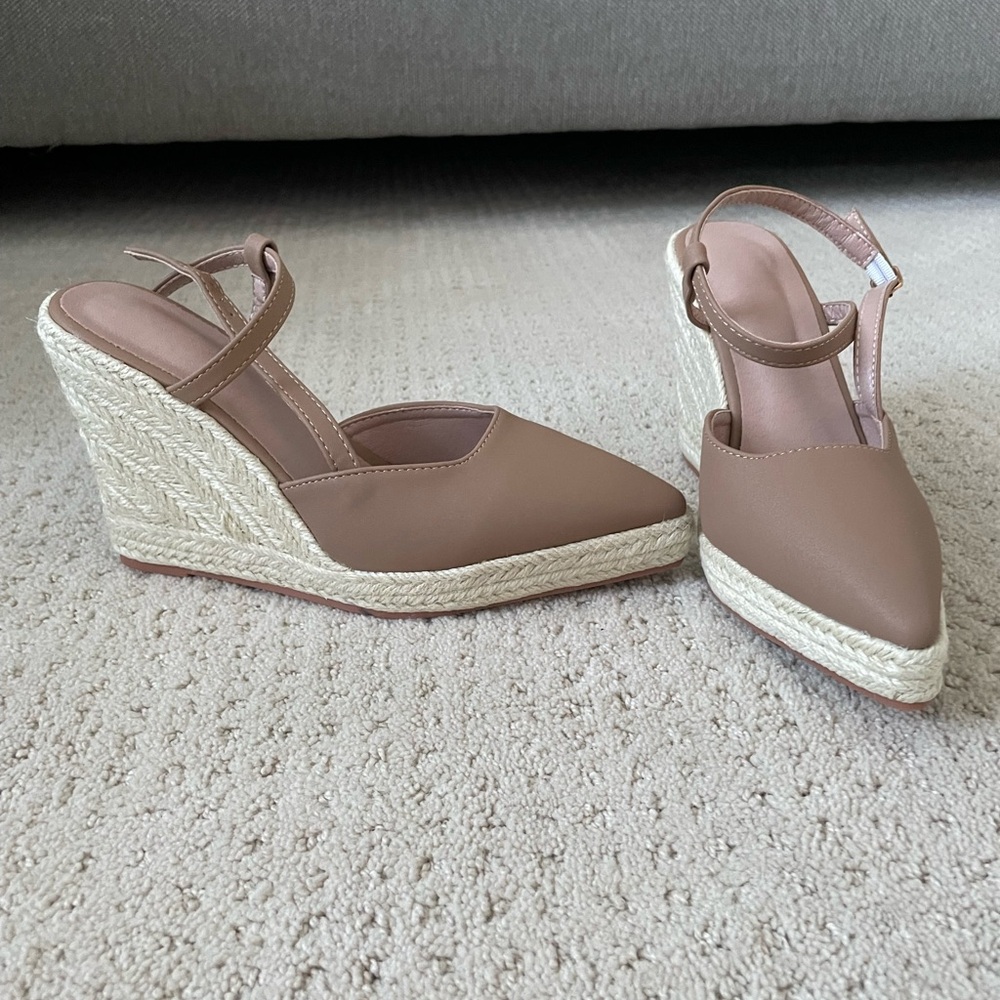 Tan Wedge Sandals 7 - Picture 6 of 6